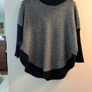 Black and White Chevron Women's Sweater